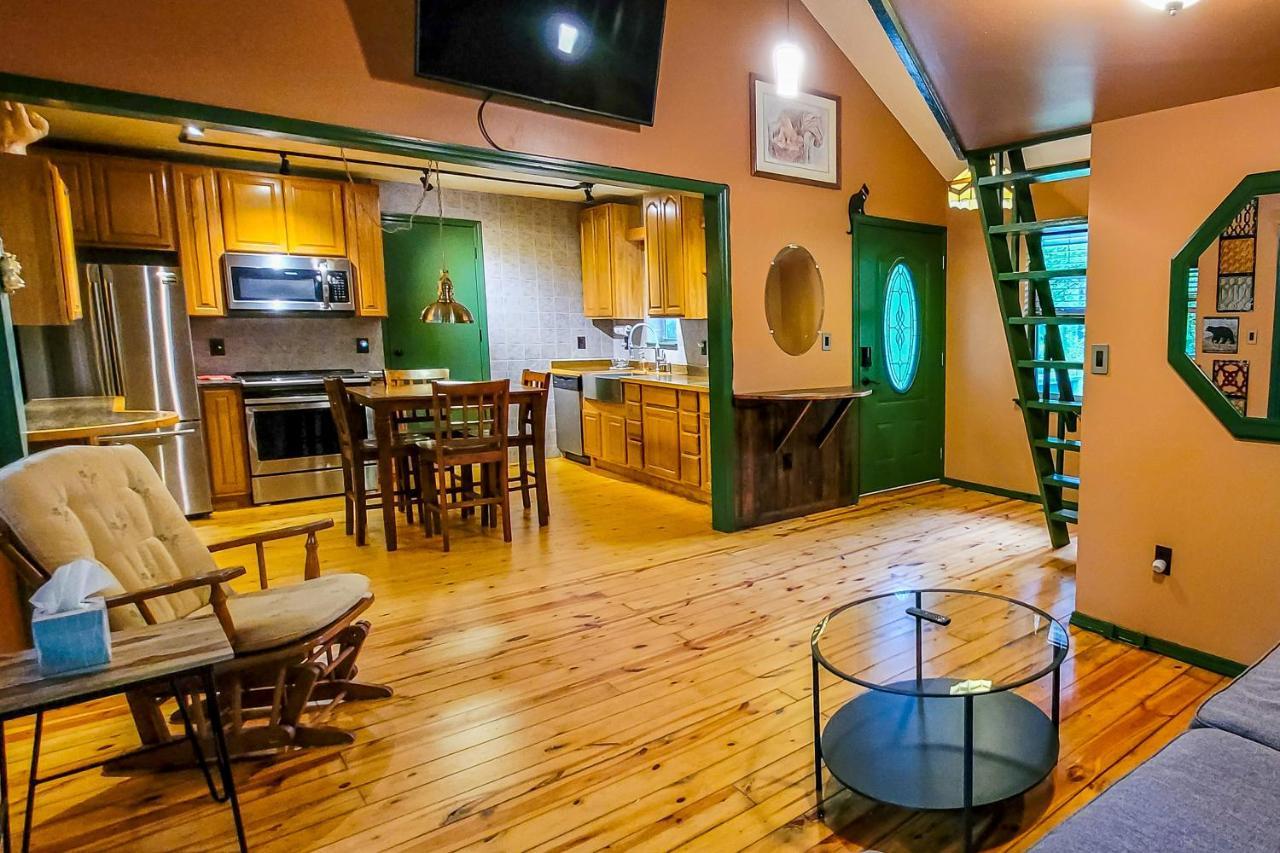 Hideaway Overlook Сивиървил Екстериор снимка
